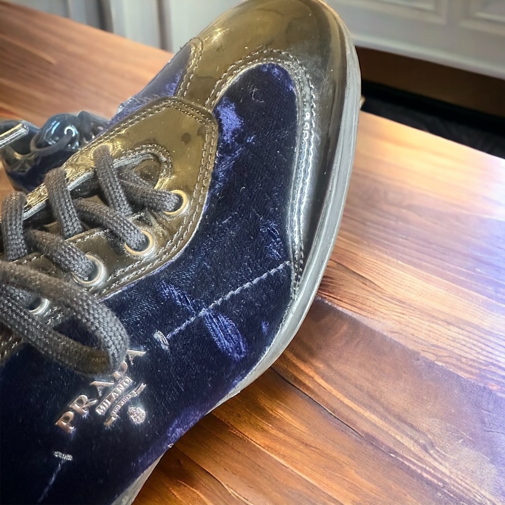 Authentic Prada Men's Blue Velvet and Black Patent Leather Lace Up Running Shoes - Picture 12 of 12